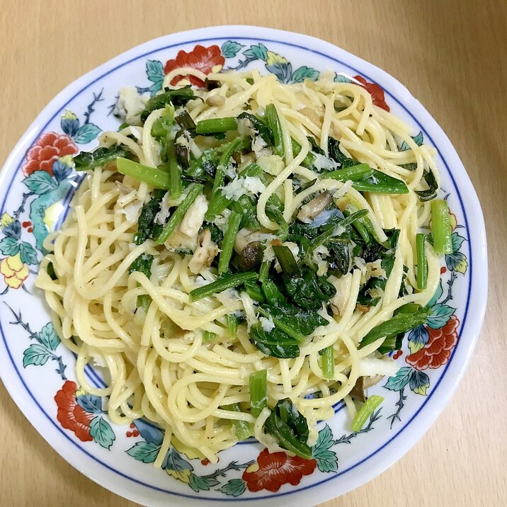 ガーリック風味ほうれん草舌ビラメパスタ